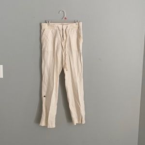 Crème lounge pants. Size 4